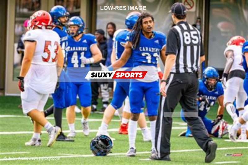 RSEQ Football Universitaire - Carabins-UdM (43) vs (11) Redbirds-McGill - 2eme mi-temps