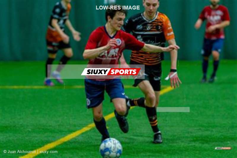 QSL - DIV 2 - FINALS - BANDJOS FC  VS Union Sportive de Montréal