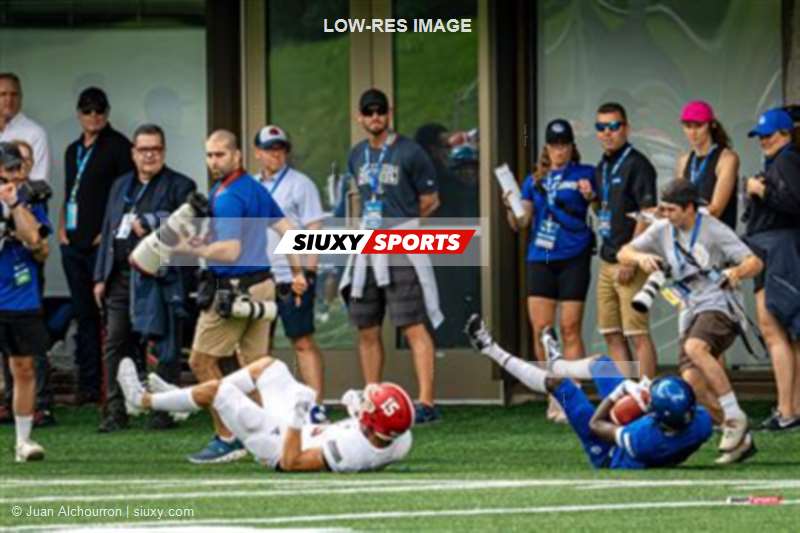 RSEQ Football Universitaire - Carabins-UdM (43) vs (11) Redbirds-McGill - 1ere mi-temps