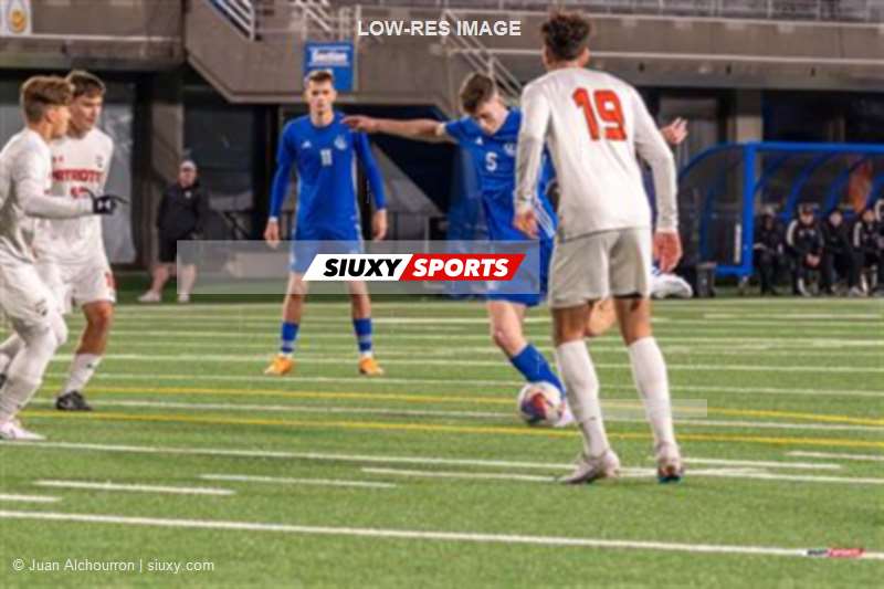 RSEQ - 2023 Final Soccer Univ. Masc - UdM (1) vs (2) UQTR - Reel B
