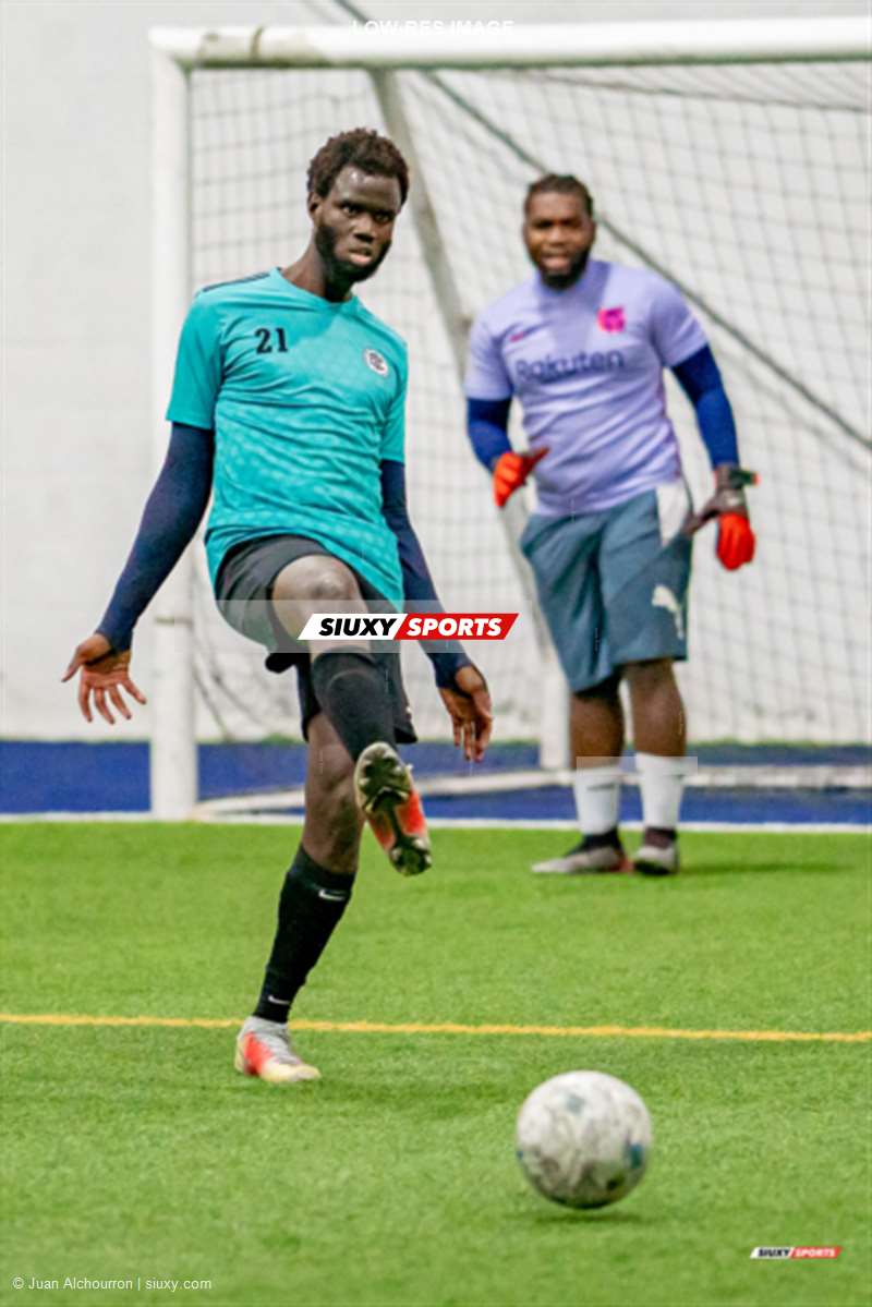 Bosco TINDAME -  Balkans - FC Anti Social Club - Soccer - QSL - Finals Div 1 - Balkans () vs () Anti Social Club (#QSL2023D1BAASC04) Photo by: Juan Alchourron | Siuxy Sports 2023-04-06