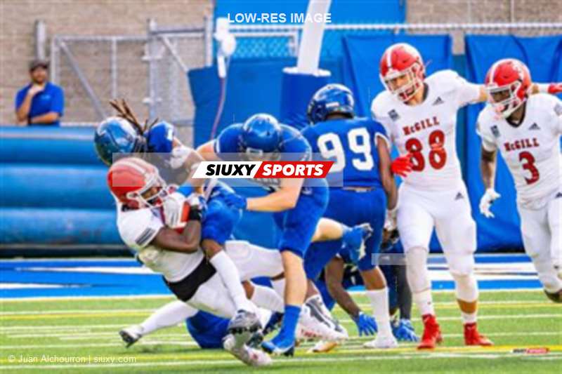 RSEQ Football Universitaire - Carabins-UdM (43) vs (11) Redbirds-McGill - 2eme mi-temps