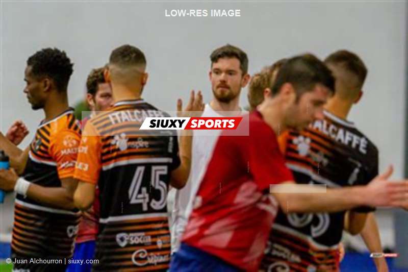 QSL - DIV 2 - FINALS - BANDJOS FC  VS Union Sportive de Montréal