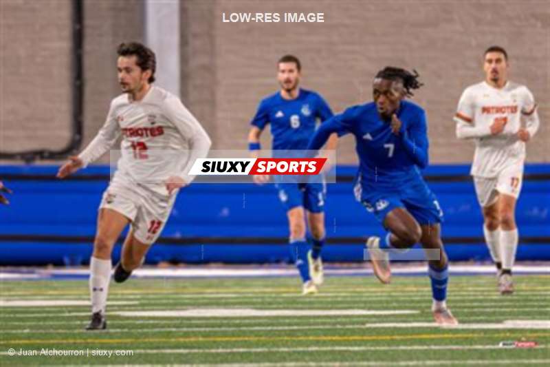 RSEQ - 2023 Final Soccer Univ. Masc - UdM (1) vs (2) UQTR - Reel B