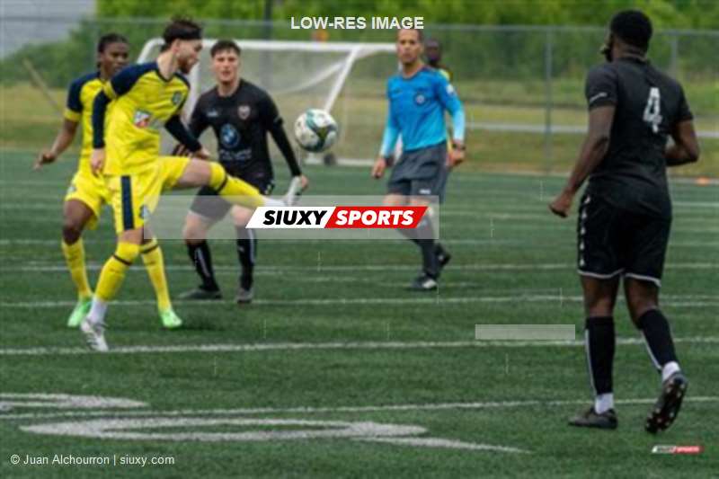 PLSQ - A.S. de Laval (3) vs (1) CS Longueuil