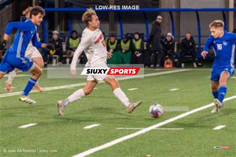 RSEQ - 2023 Final Soccer Univ. Masc - UdM (1) vs (2) UQTR - Reel B