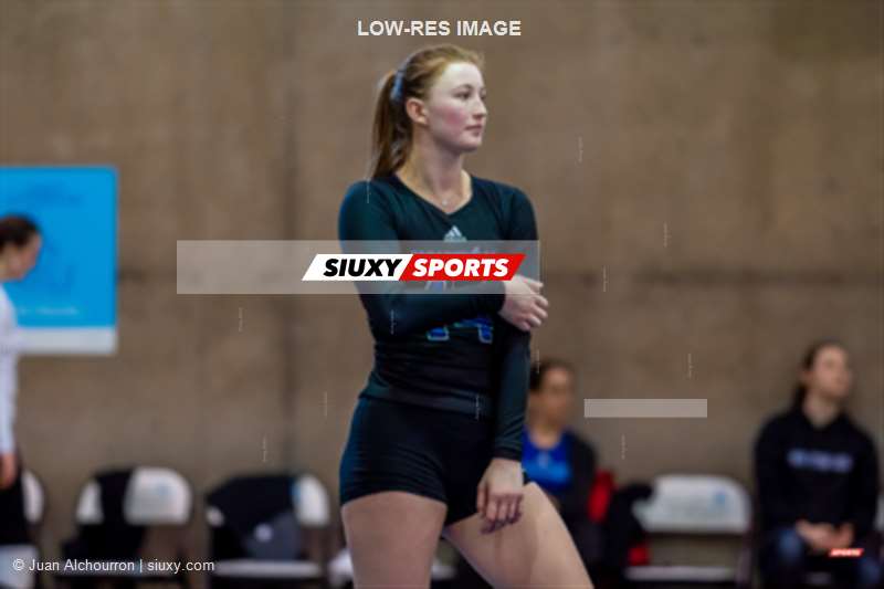 Olympe DESMEDT -  Université de Montréal - Université Laval - Volleyball - RSEQ - 2023 Volley F - Université de Montréal (3) vs (1) Université Laval - Match (#RSEQ2023UDMvUL02) Photo by: Juan Alchourron | Siuxy Sports 2023-02-19