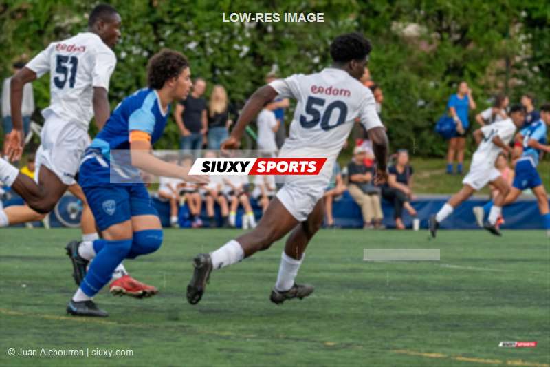  CS Mont-Royal Outremont - CS Lasalle - Soccer - COUPE DU QUÉBEC (U16M) - CS MRO (1) vs (0) CS Lasalle Rapides (#2023CDQCSMOLR08) Photo by: Juan Alchourron | Siuxy Sports 2023-08-17