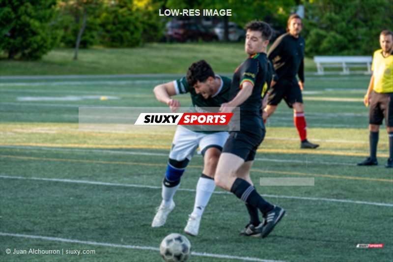  CS Pointe St-Charles - Bombers - Soccer - 2023 VDSML YUL - CS Pointe St-Charles (1) vs (1) Bombers  (#2023CSPSCB06) Photo by: Juan Alchourron | Siuxy Sports 2023-06-04