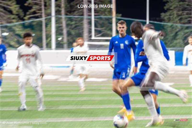 RSEQ - 2023 Final Soccer Univ. Masc - UdM (1) vs (2) UQTR - Reel B