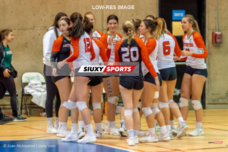 Laurence FLAMAND - Lori-Ann GABOURY - Arianne MAROIS - Ophélie PAGEAU -  Université de Montréal - Université du Québec à Trois-Rivières - Volleyball - RSEQ - 2023 Volley F - Université de Montréal (2) vs (3) Université de Québec à Trois-Rivières (#RSEQ2023UDMvUQTR02) Photo by: Juan Alchourron | Siuxy Sports 2023-02-10