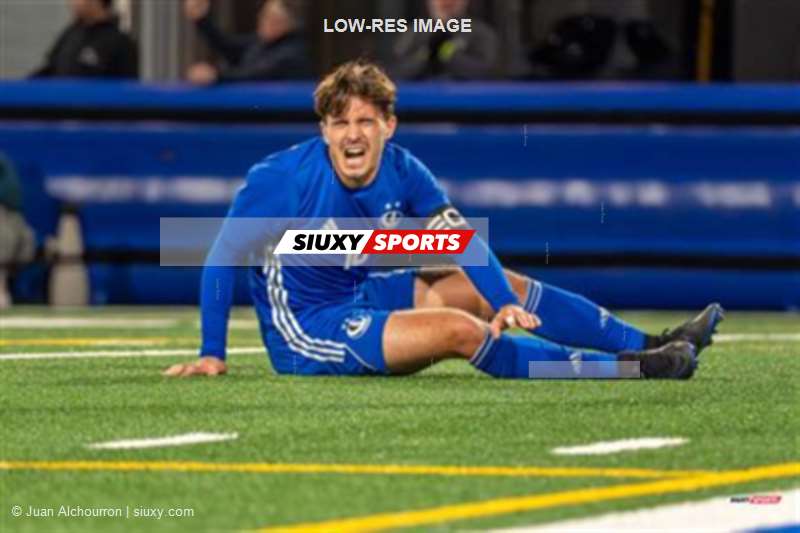 RSEQ - 2023 Final Soccer Univ. Masc - UdM (1) vs (2) UQTR - Reel B