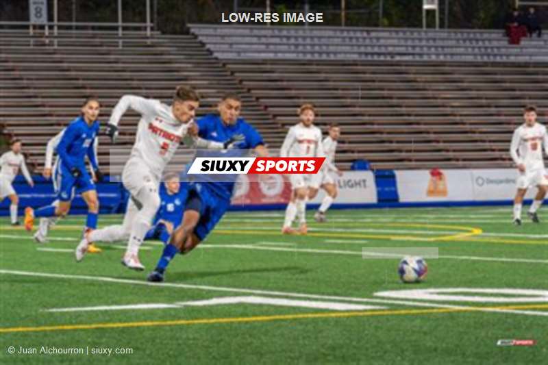 RSEQ - 2023 Final Soccer Univ. Masc - UdM (1) vs (2) UQTR - Reel B