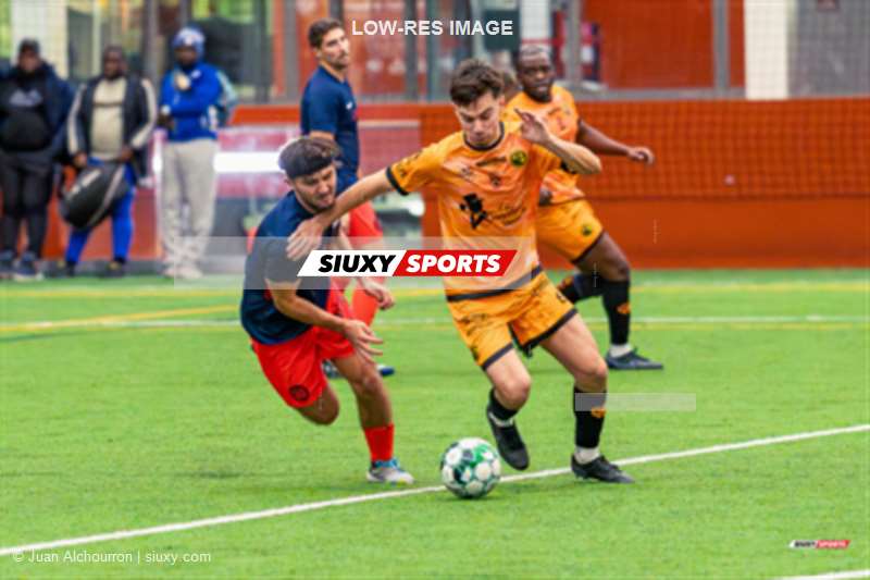 Hugo CHANEL - Wilfried ZOUANTCHA -  International Montréal FC - Bandjos FC - Soccer - TKL 2023 Div1 - Inter Montréal (1) vs  (9) Bandjos FC Div 1 (#TKL23D1INTBAN12) Photo by: Juan Alchourron | Siuxy Sports 2023-12-05
