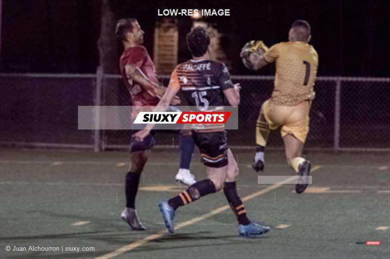 Soufiyan BEN BOUBKER -  Bandjos FC - Union Sportive De Montreal - Soccer - Bandjos (2) vs (2) USM - ARSC Div 1  (#ARSC-Bandjos-ARSC2022) Photo by: Juan Alchourron | Siuxy Sports 2022-05-23