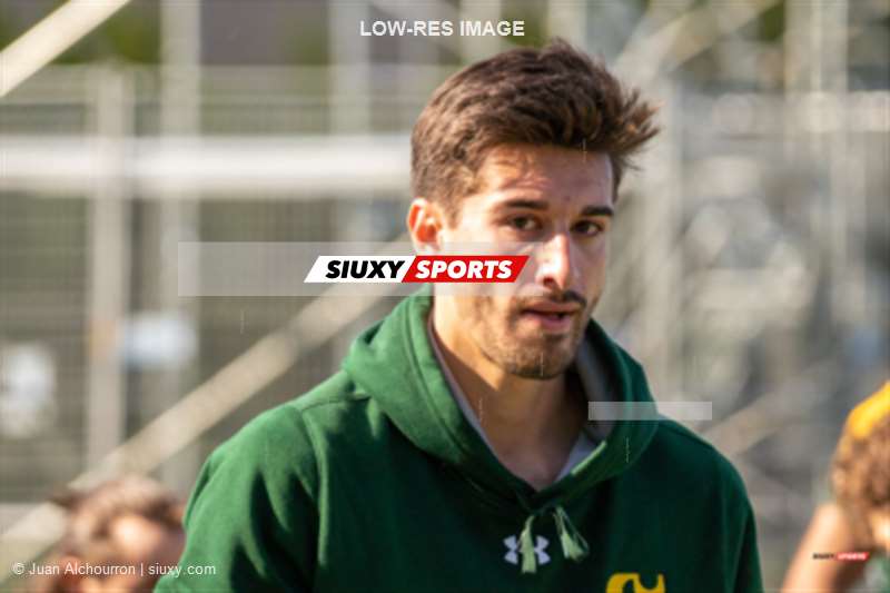 Jérémy BLAIS -  Université de Montréal - Université de Sherbrooke - Rugby - RSEQ RUGBY Masc - U. DE MONTRÉAL vs U. Sherbrooke - Reel B - Pre/Post Match (#RSEQRugmUdMUSh2022ReelB) Photo by: Juan Alchourron | Siuxy Sports 2022-09-24