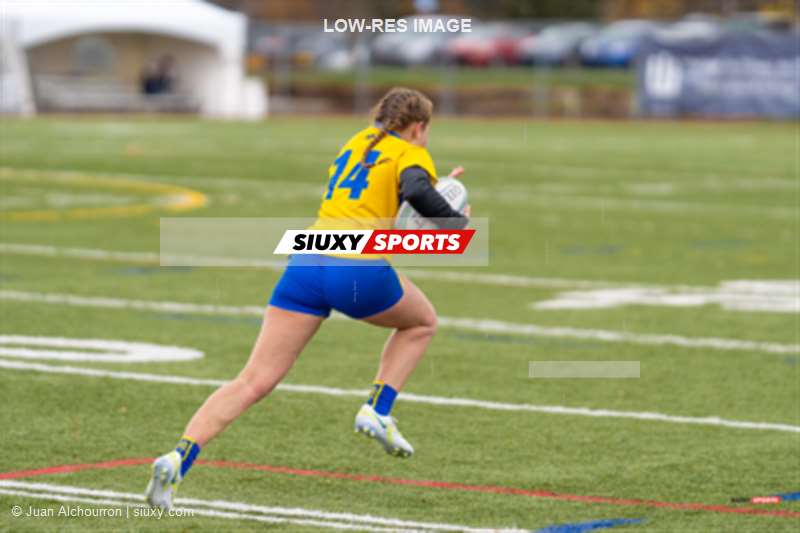 Sarah SCOTT -  College John Abbott - Cégep André Laurendeau - Rugby - RSEQ - Rugby Fem - John Abbott (55) vs (12) André Laurendeau - Finals - Reel A2 (#RSEQRufJACAL22finRA2) Photo by: Juan Alchourron | Siuxy Sports 2022-11-13