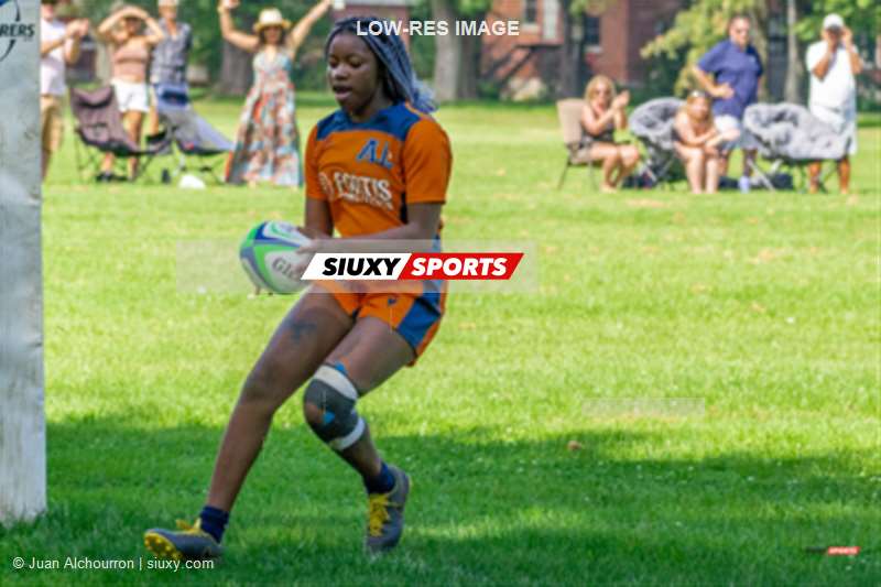 Gobou Yolande DRAMOU -  College Dawson - Cégep André Laurendeau - Rugby - RSEQ RUGBY Fém- DAWSON (34) VS (10) ANDRÉ LAURENDEAU - REEL A (#RSEQRugbyFDAWvAL2022ReelA) Photo by: Juan Alchourron | Siuxy Sports 2022-09-11