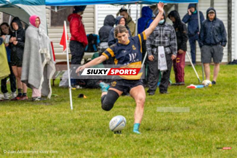 Lara DE SANTIS -  Town of Mount Royal RFC - Club de Rugby de Québec - Rugby - TMR W1(39) vs (7) CRQW2 - Reel A (#TMRCRQw2022RA) Photo by: Juan Alchourron | Siuxy Sports 2022-06-18