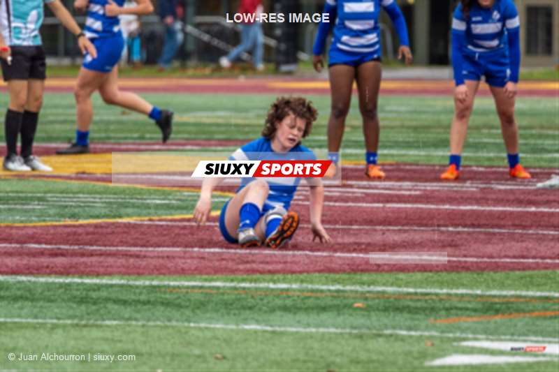 Juliette HAY -  College Dawson - Cégep André Laurendeau - Rugby - RSEQ - Rugby Fem - Dawson (12) vs (31) André Laurendeau - SemiF (#RSEQRugFDAWAL2022) Photo by: Juan Alchourron | Siuxy Sports 2022-11-06