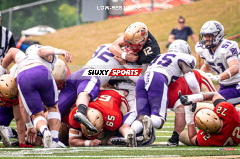  Université Laval - Bishop's University - Football - RSEQ - Pre Season Game - Université Laval vs Bishop's University (#RSEQ24LAVBIS08) Photo by: Steve Plante | Siuxy Sports 2024-08-17