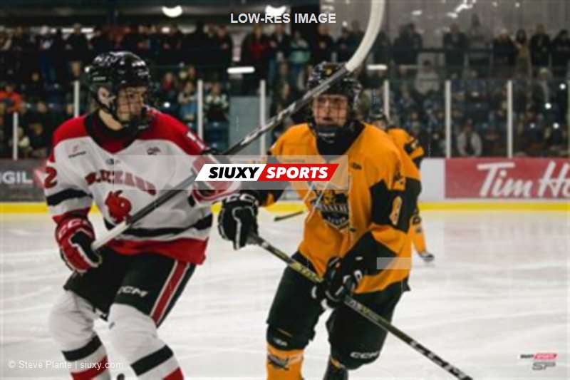 Lévis (0) vs (3) Séminaire Saint-François