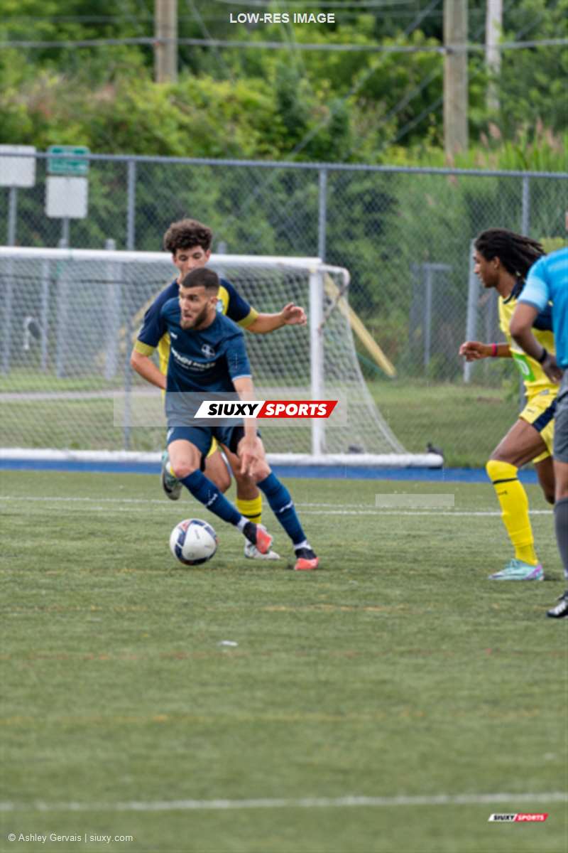 Yanis CHABBI -  AS de Blainville - CS Longueuil - Soccer - PLSQ - AS de Blainville (1) vs (2) CS Longueuil (#PLSQ24ASBLON06) Photo by: Ashley Gervais | Siuxy Sports 2024-06-30