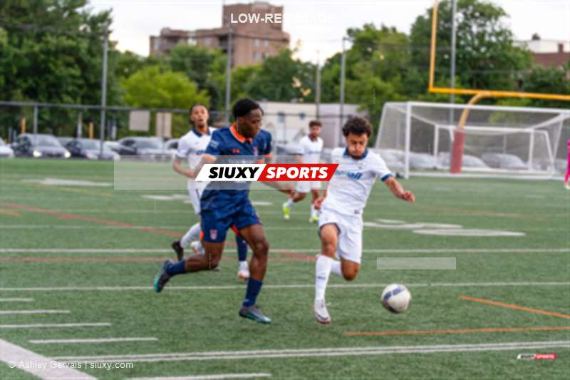 Zackarya OUMAMASS -  CS St-Laurent - AS de Blainville - Soccer - PLSQ - M - CS Saint-Laurent (2) vs (0) AS Blainville - 1st half (#PLSQMCSLASB0107) Photo by: Ashley Gervais | Siuxy Sports 2024-07-25