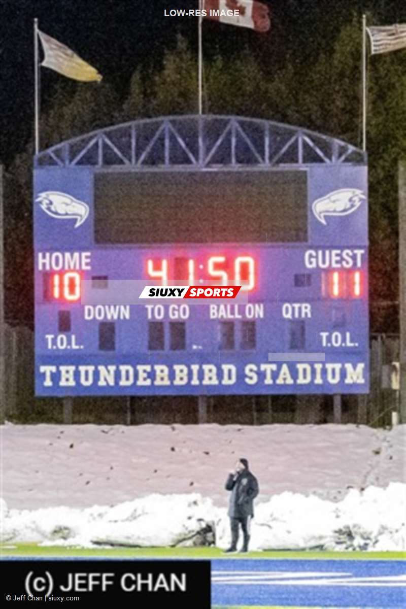 CANUMENS 2022 - Trinity Western U vs McGill U -  by Jeff Chan