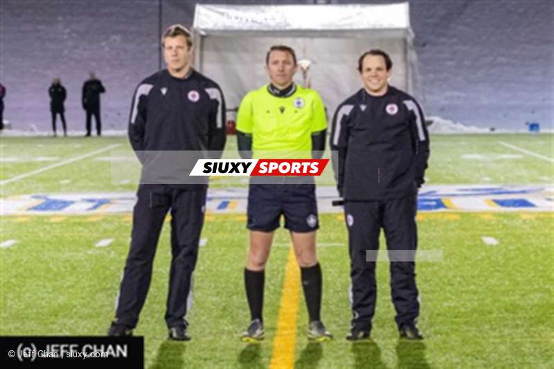 CANUMENS 2022 - Trinity Western U vs McGill U -  by Jeff Chan