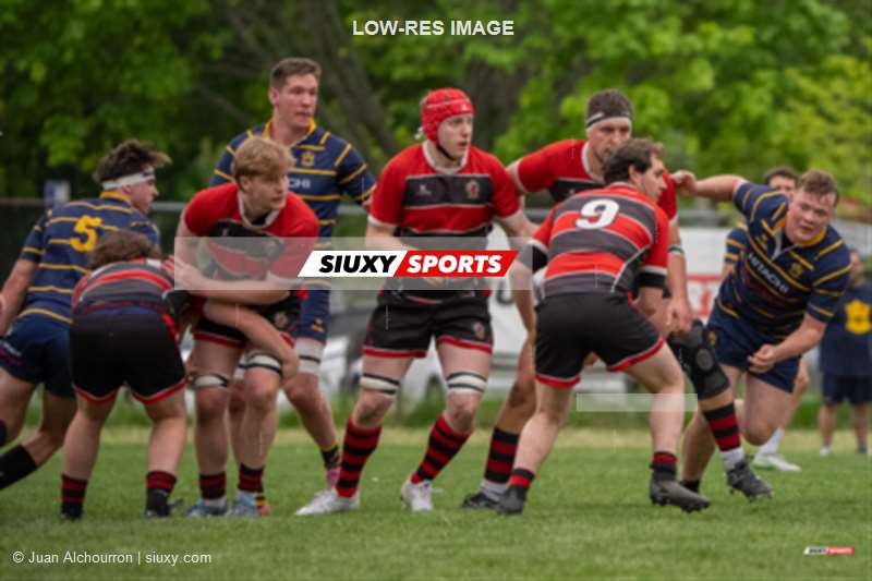 Pierre CARIS - Logan HARRIS - Loris MIZZI -  Town of Mount Royal RFC - Beaconsfield Rugby Football Club - Rugby - RQ 2026 - SL M - TMR vs Beaconsfield RFC (#RQ26SLM1TMB5) Photo by: Juan Alchourron | Siuxy Sports 2026-05-23
