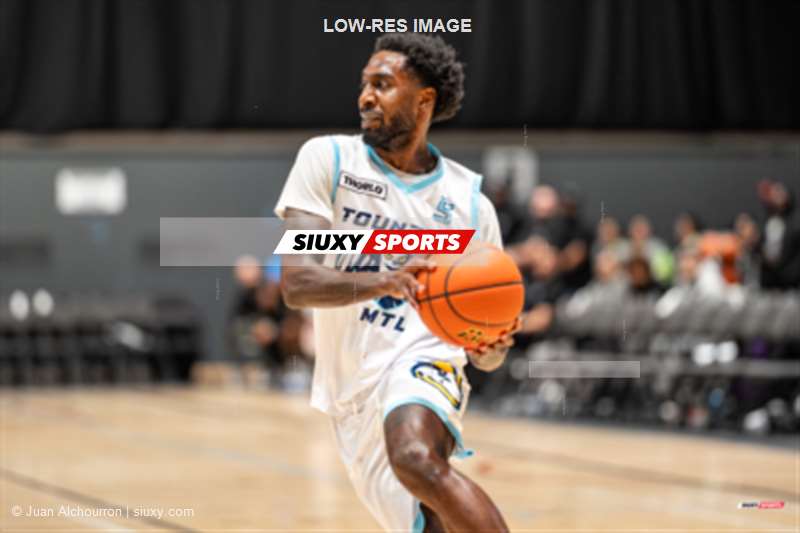 Jeremy HAYES -  Montreal - Lake Erie - Basketball - BSL 2026 - Toundra de Montréal vs Lake Erie Jackals - Game (#BSL26TMEJ01) Photo by: Juan Alchourron | Siuxy Sports 2026-02-20
