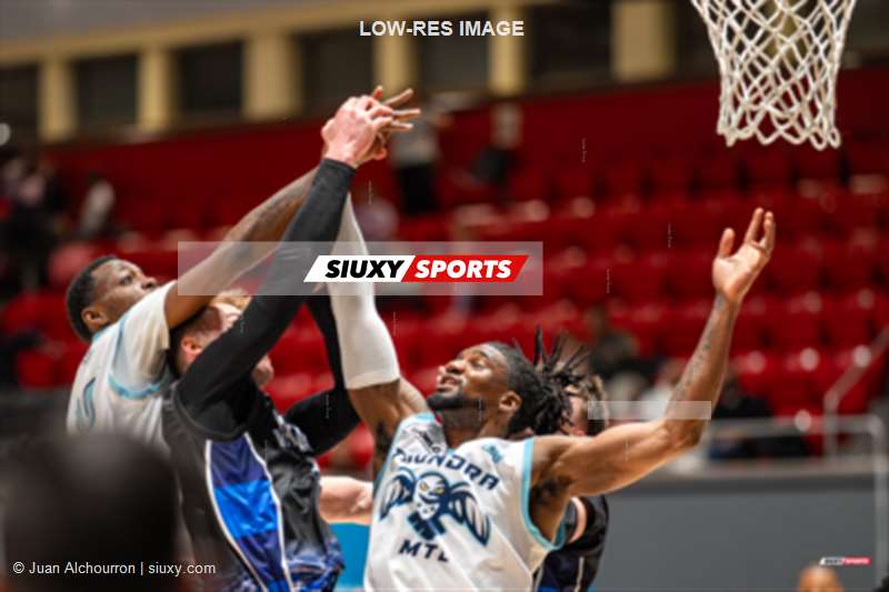 Tafari BECKFORD - Brandon BELOTI -  Montreal - Lake Erie - Basketball - BSL 2026 - Toundra de Montréal vs Lake Erie Jackals - Game (#BSL26TMEJ01) Photo by: Juan Alchourron | Siuxy Sports 2026-02-20