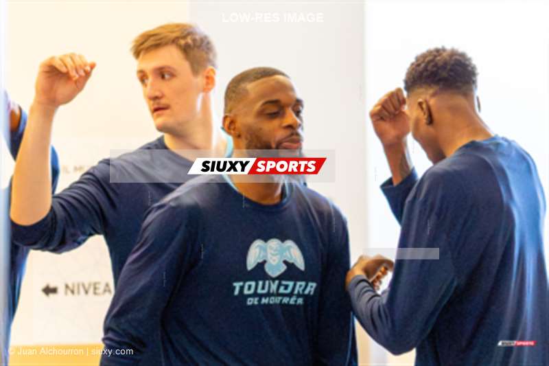 Marc-Andre FORTIN - Amari HAYNES - Levi LONDOLE -  Montreal - Kitchener Waterloo - Basketball - BSL - Montreal Toundra vs Kitchener Titans - Before Game (#BSL24MONKWT020) Photo by: Juan Alchourron | Siuxy Sports 2024-02-25