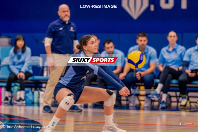  Université du Québec à Montréal - Université de Montréal - Volleyball - RSEQ - 2024 Volley F - UQAM (1) vs (3) U. de Montréal (#RSEQ24VFUQAUDM01) Photo by: Juan Alchourron | Siuxy Sports 2024-01-12