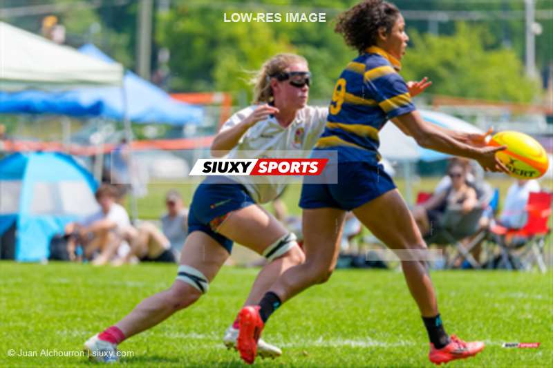 Océanne GAUTHIER - Magali HARVEY -  Sainte-Anne-de-Bellevue RFC - Town of Mount Royal RFC - Rugby - RQ 2025 - SL F - SABRFC vs TMR RFC (#RQ25SLFSABTM7) Photo by: Juan Alchourron | Siuxy Sports 2025-07-12
