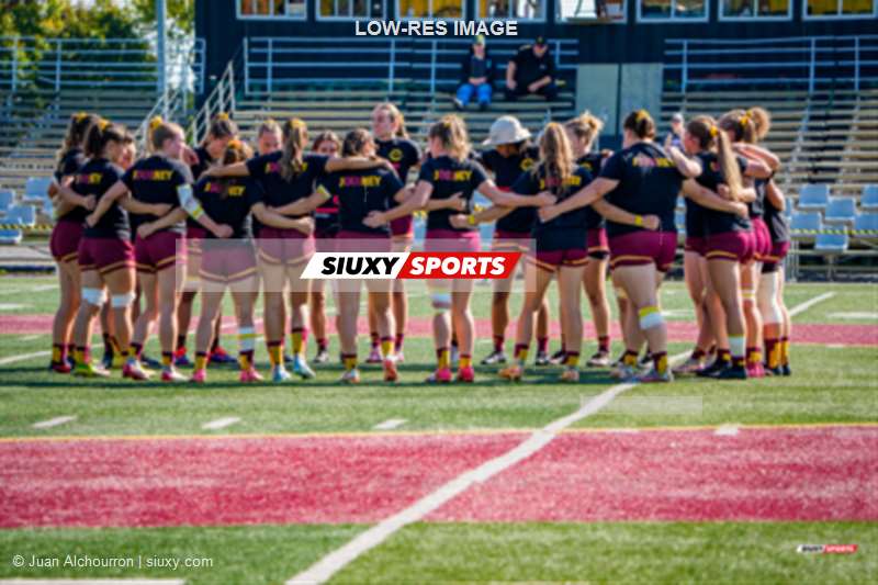 Megan ALLARD - Olivia MILLER - Mahalia ROBINSON -  Université Concordia - Université de Sherbrooke - Rugby - RSEQ 2025 - Rugby F - Concordia vs Sherbrooke - Avant & Après Match (#RSEQ25RFCS10) Photo by: Juan Alchourron | Siuxy Sports 2025-10-04