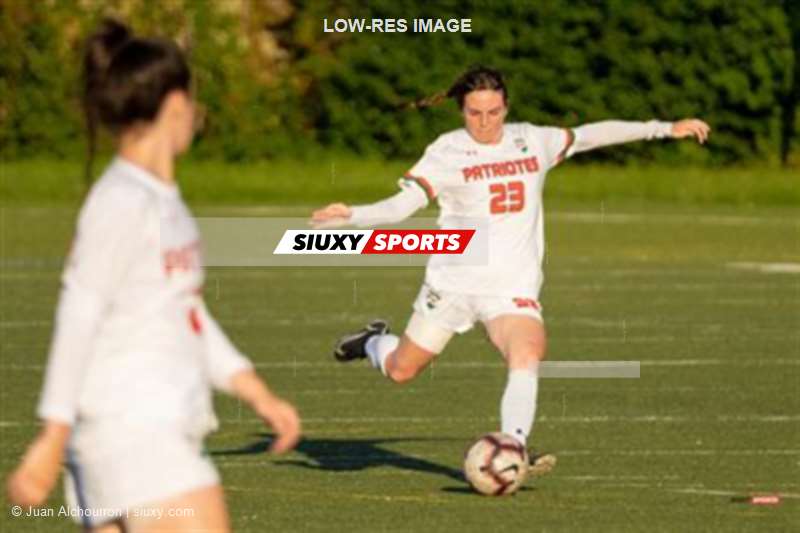 Soccer Fém - Carabins (2) vs (0) Patriotes - RSEQ #1