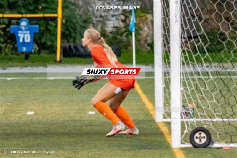 Soccer Fém - Carabins (2) vs (0) Patriotes - RSEQ #1