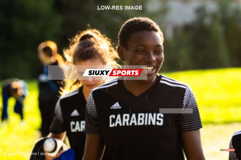 Santy MALANDA -  Université de Montréal - Université du Québec à Trois-Rivières - Soccer - Soccer Fém - Carabins (2) vs (0) Patriotes - RSEQ #1 (#SoccerUdeMvUQTR2022Fem1) Photo by: Juan Alchourron | Siuxy Sports 2022-08-31