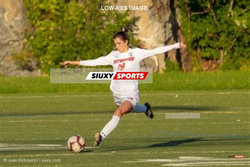 Soccer Fém - Carabins (2) vs (0) Patriotes - RSEQ #1