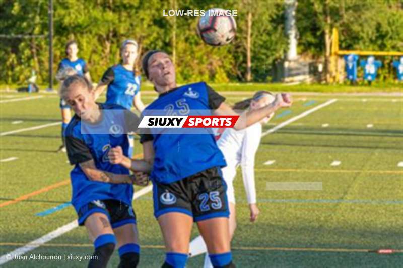 Soccer Fém - Carabins (2) vs (0) Patriotes - RSEQ #1