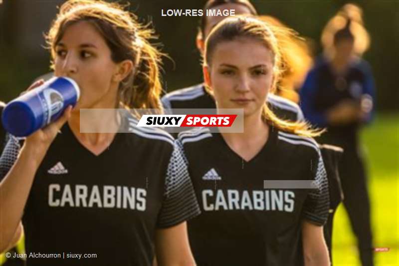 Soccer Fém - Carabins (2) vs (0) Patriotes - RSEQ #1