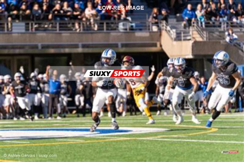 RSEQ - 2023 Football - Université de Montréal (14) vs (16) Concordia University
