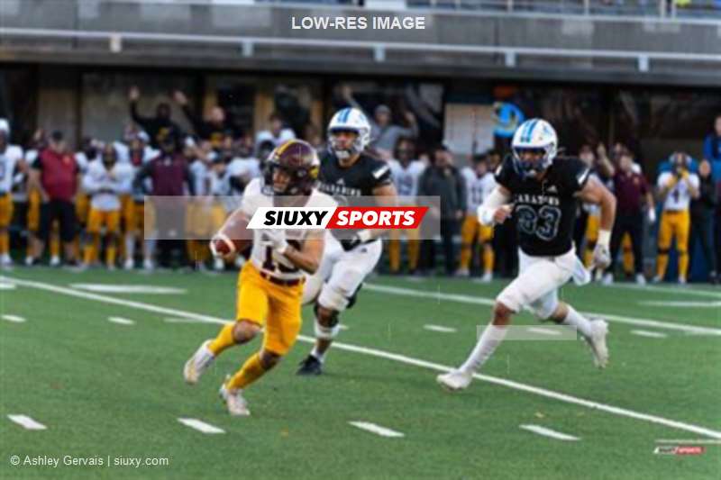 RSEQ - 2023 Football - Université de Montréal (14) vs (16) Concordia University