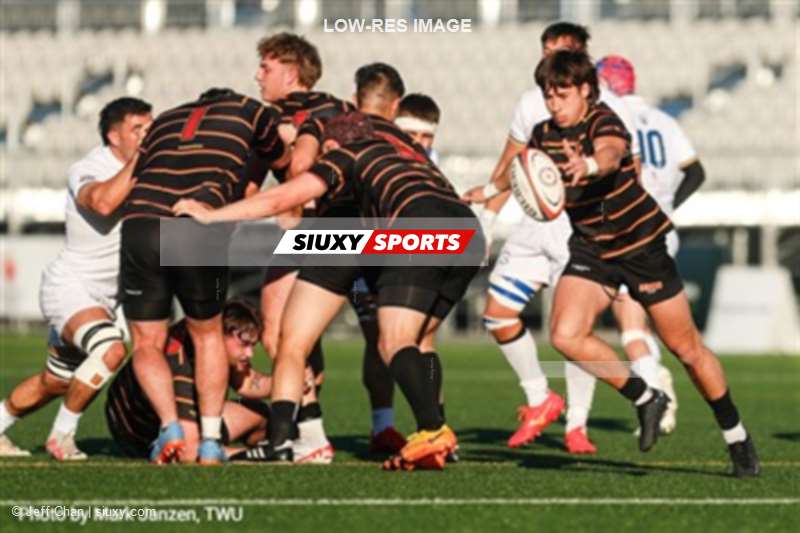 CANUMENS 2023 - Semi final - Trinity W vs Calgary U by Jeff Chan