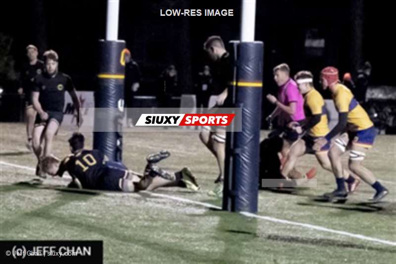 CANUMENS 2021 - Queen's U vs Concordia U - by Jeff Chan