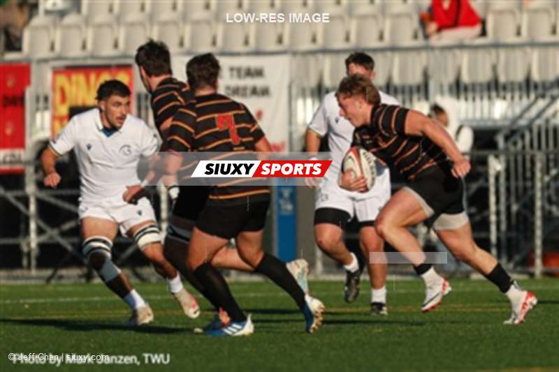 CANUMENS 2023 - Semi final - Trinity W vs Calgary U by Jeff Chan