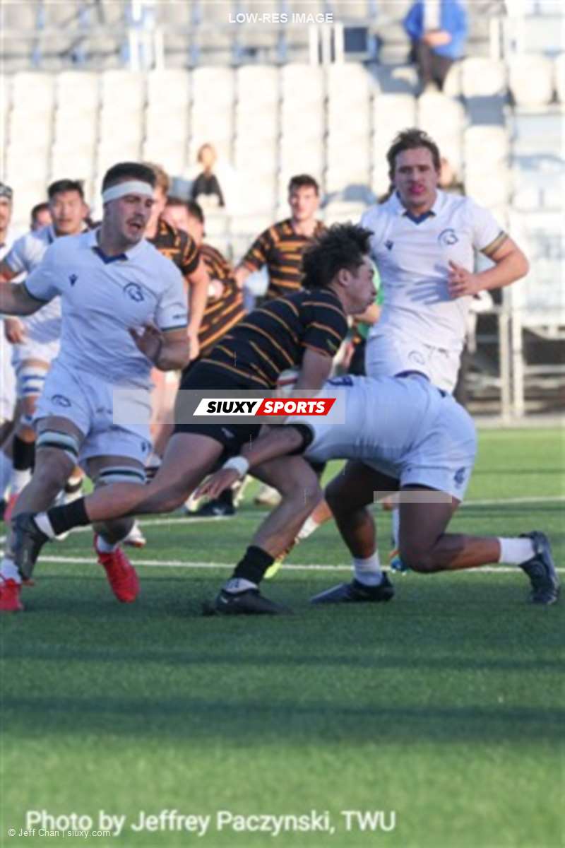 CANUMENS 2023 - Semi final - Trinity W vs Calgary U by Jeff Chan
