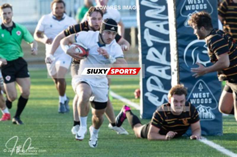 CANUMENS 2023 - Semi final - Trinity W vs Calgary U by Jeff Chan